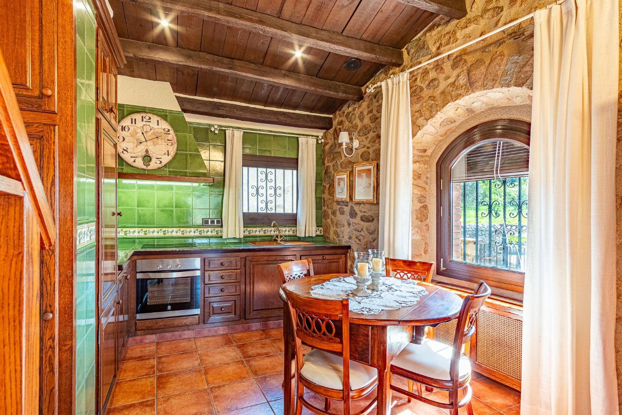 Cal Bisbe, Your Rural Holiday Home Capmany Экстерьер фото